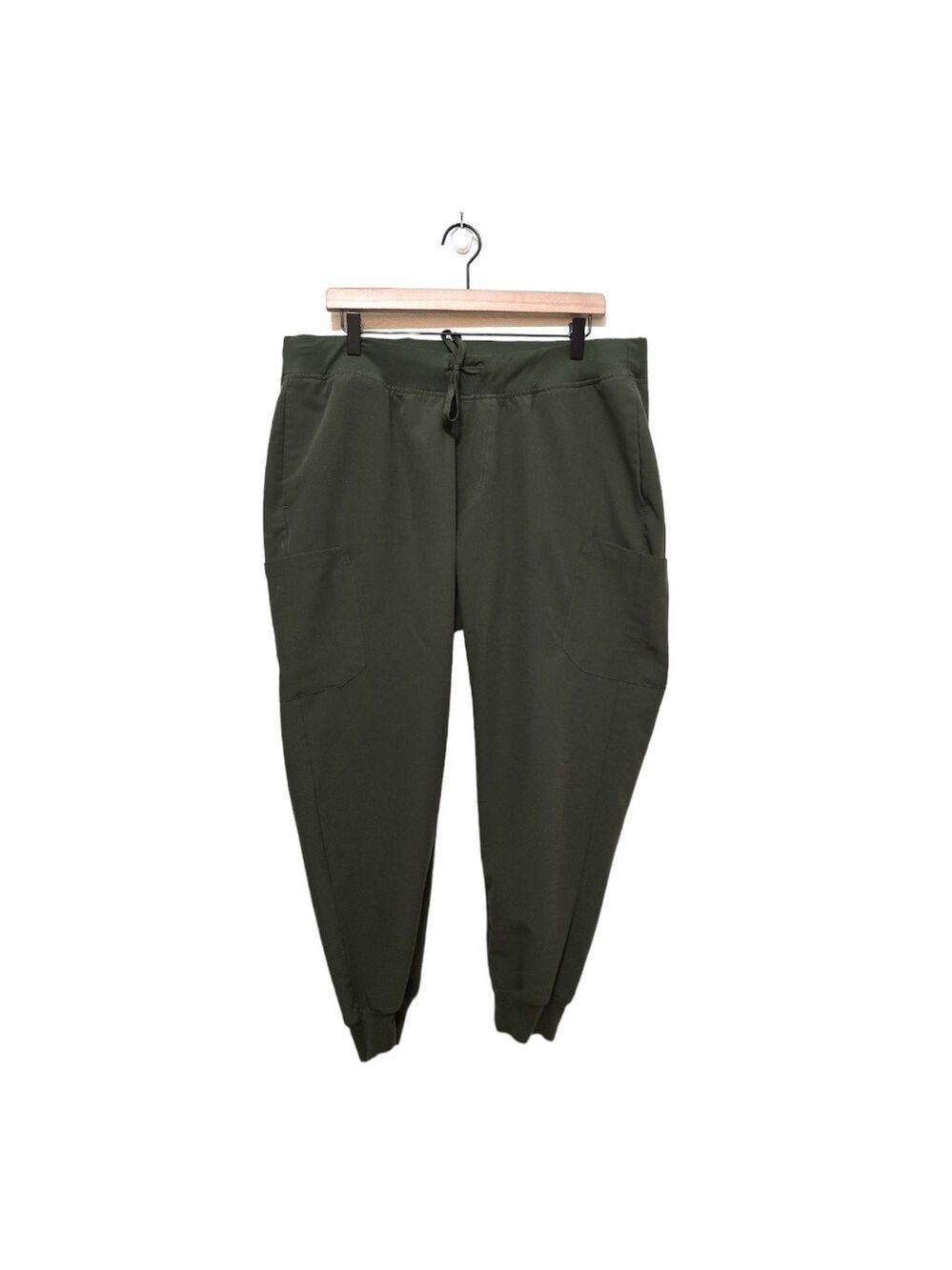 Mandala High Waisted Scrub Joggers In Olive Sz XL